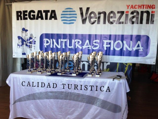 Campeonato vela ligera trofeo pinturas fiona veneziani